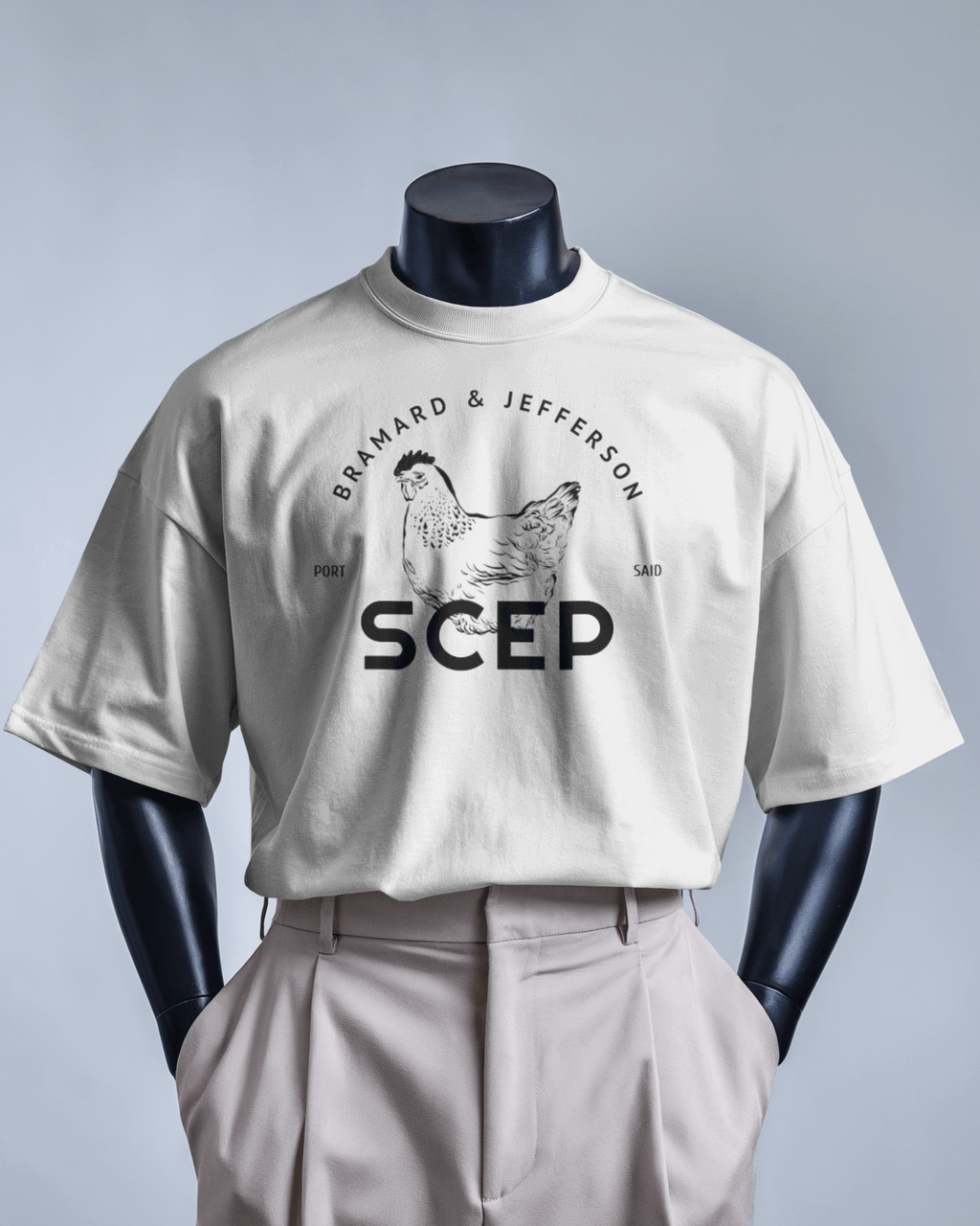 T-shirt noir MerciSidi OSS 117, vêtement casual avec logo et design inspiré de la série d'espionnage.
